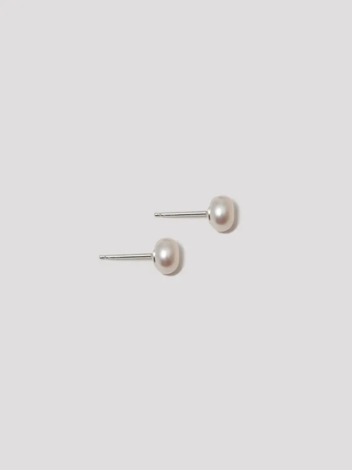 Discount Freshwater Pearl Studs All